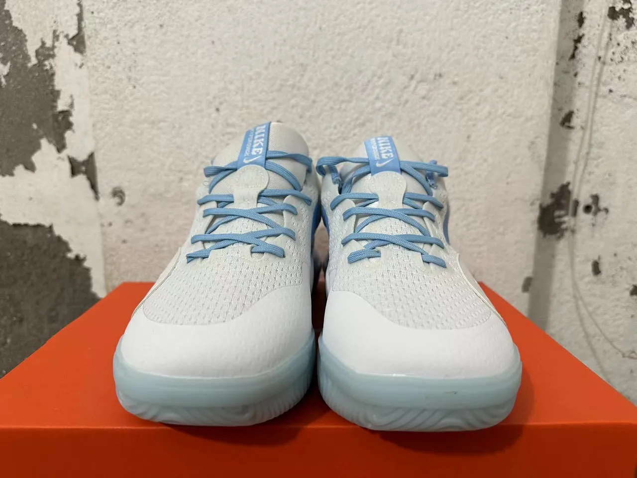 Nike White and Light Blue High-Top Mesh Basketball Shoes 3