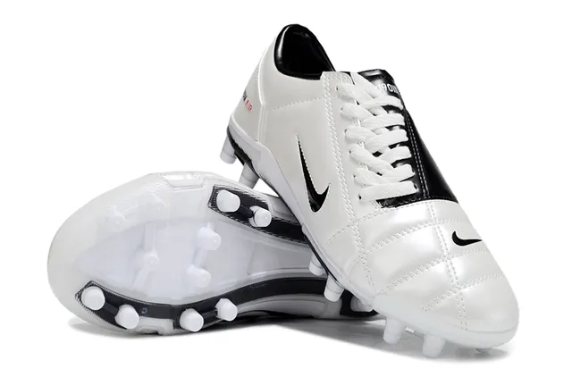 Nike White Black Quilted Leather Upper Low-Cut Ankle Firm-Ground Soccer Shoes 3