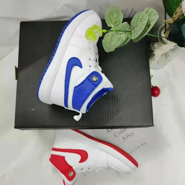 Nike White Blue High-Top Leather Upper Basketball Shoes 6