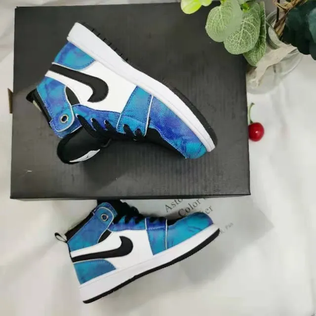 Nike White Blue High-Top Leather Upper Basketball Shoes 22