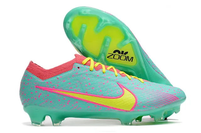 Nike Chaussures de football Blanc Or Bas Fond Tissu Supérieur Plaque Semelle Métallique Sol Ferme 4