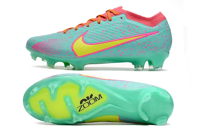 Nike Chaussures de football Blanc Or Bas Fond Tissu Supérieur Plaque Semelle Métallique Sol Ferme 12