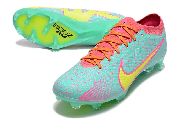 Nike Chaussures de football Blanc Or Bas Fond Tissu Supérieur Plaque Semelle Métallique Sol Ferme 16