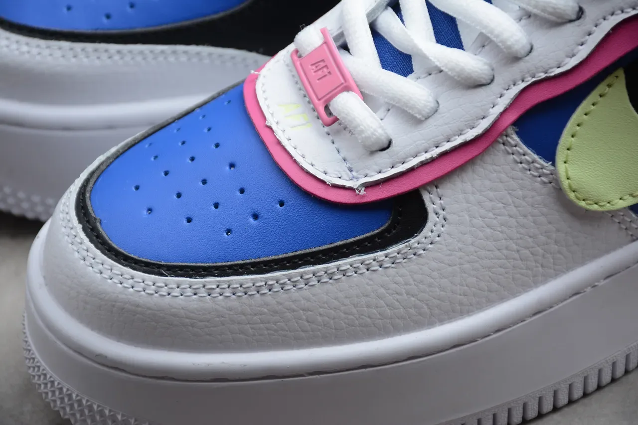 Nike Chaussures Lifestyle Blanches Multicolores Semelle Plateforme Color-Blocked Upper 14