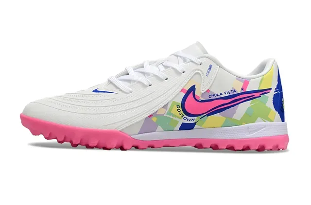 Nike White Pink Low-Top Synthetic Upper Sneakers 7