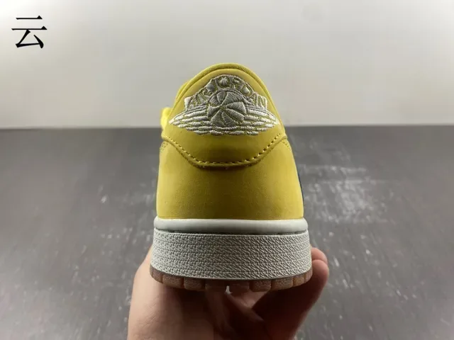 Nike Yellow Blue Low-Top Cupsole Lifestyle Sneakers 13