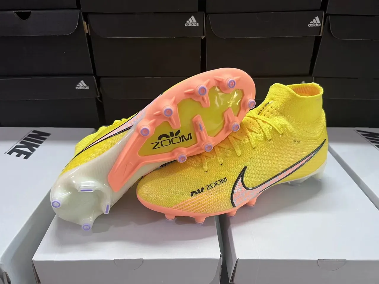 Nike Amarelo Laranja Alto-Corte Superior de Malha Estudos Conicos Solo Firme Sapatos de Futebol 14