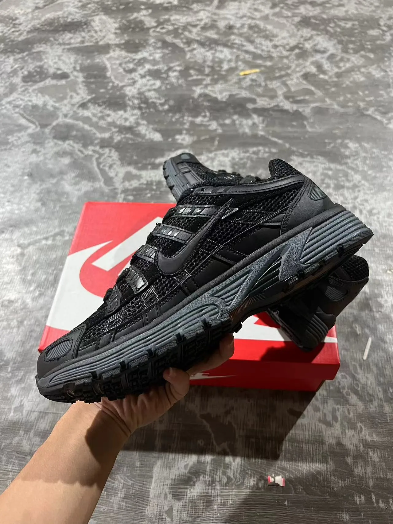 Nike Zoom 2K Black Layered Synthetic Cage Open Mesh Upper Lifestyle Sneakers 5