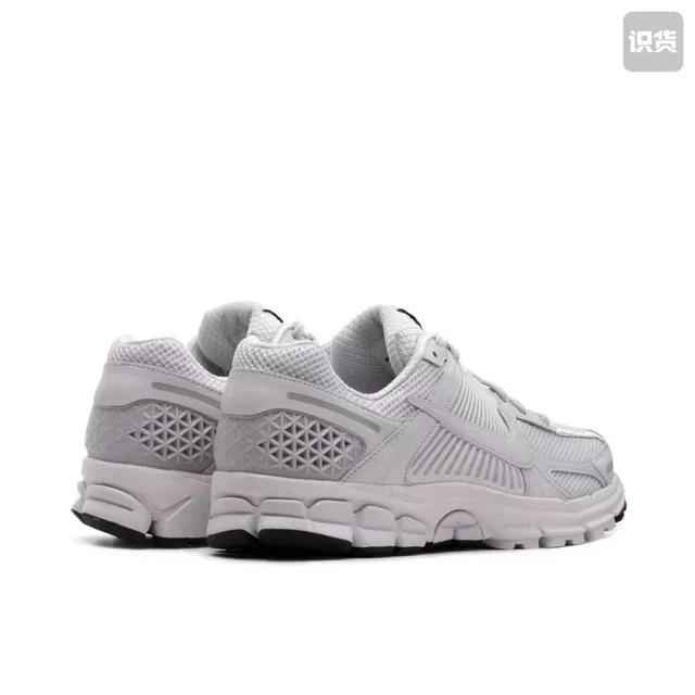 Nike Zoom 2K White Gray Layered Synthetic Cage Open Mesh Upper Lifestyle Sneakers 4