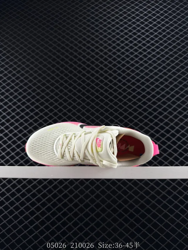 Nike ZoomX Beige y Rosa Malla Ingenierizada Zapatillas de correr 5