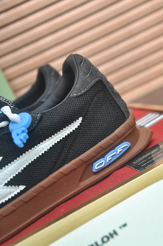 Off-White Noir Brun Low-Top Suede-Mesh Upper Chaussures Lifestyle 2