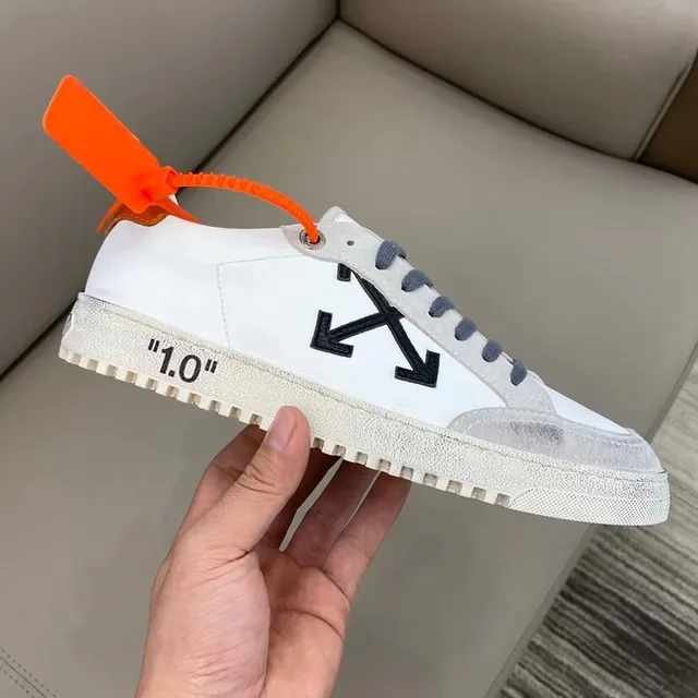 Off-White أحذية رياضية سوداء تصميم صناعي كوبسول متضرر أسلوب حياة 5