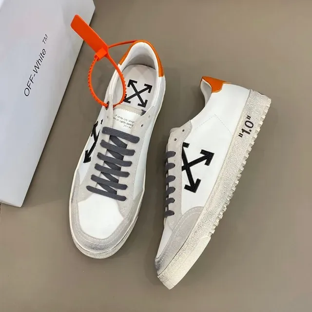 Off-White أحذية رياضية سوداء تصميم صناعي كوبسول متضرر أسلوب حياة 8