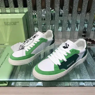 Off-White Vert Low-Top Suede et Synthetic Overlay Lifestyle Sneakers