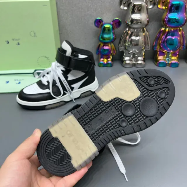 Off-White Industrial Black Baskets Lifestyle Hautes à Sangle 2