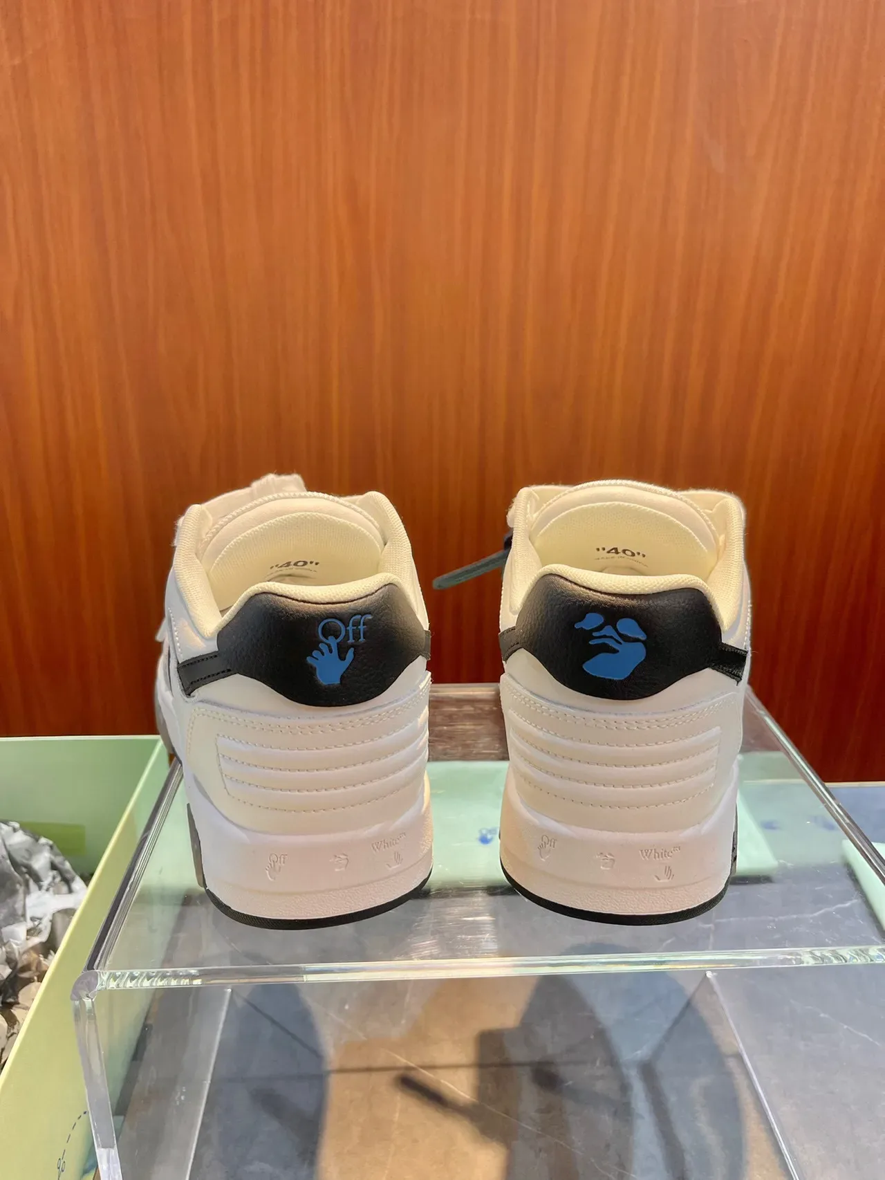 Off-White The Ten Arrow branco e preto lifestyle sneakers 4