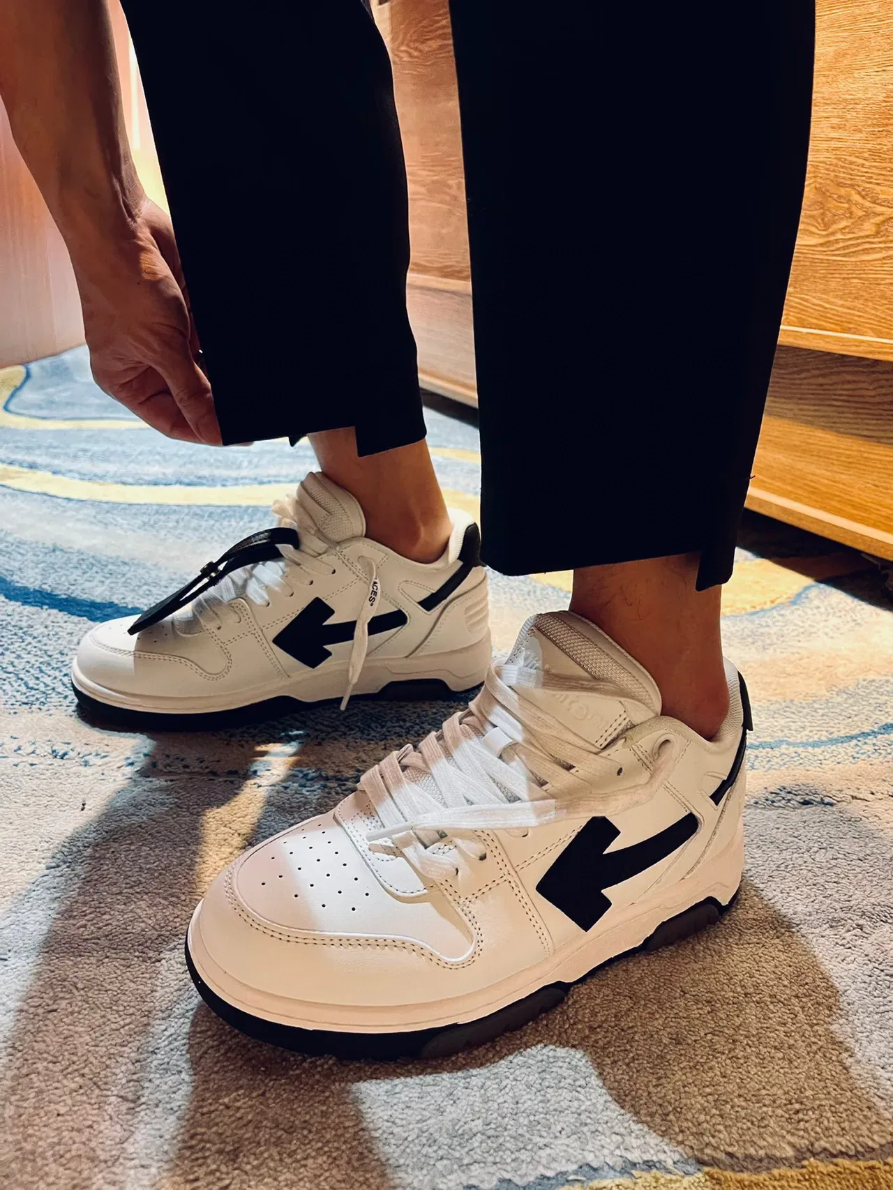 Off-White The Ten Arrow branco e preto lifestyle sneakers 5