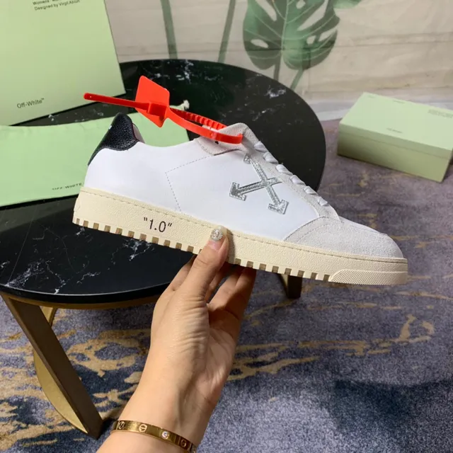 Off-White X chaussures de sport blanc gris noir logo métallique chaussures de mode de vie 4