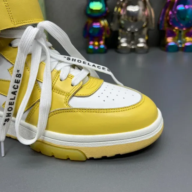 Off-White হলুদ হাই-টপ ইন্ডাস্ট্রিয়াল স্ট্র্যাপ লাইফস্টাইল স্নিকার 7