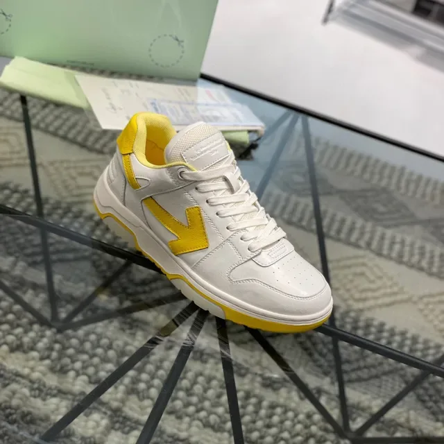 Off-White Yellow Low-Top Arrow-Logo Lifestyle Sneakers 4
