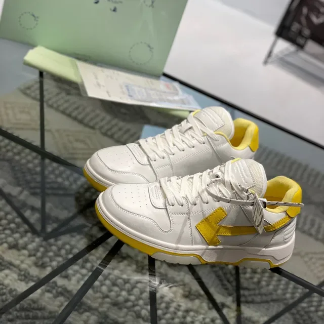 Off-White Yellow Low-Top Arrow-Logo Lifestyle Sneakers 8