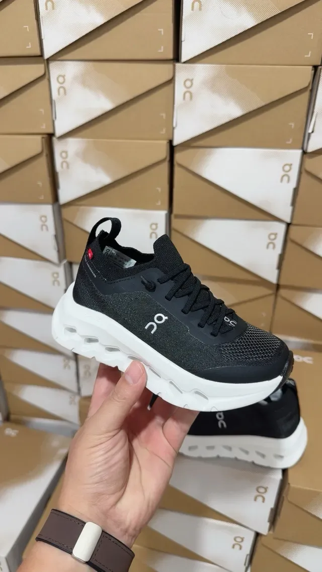 On Cloudmonster Pink Lifestyle Sneakers 9