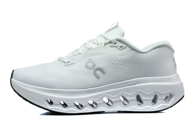 On Cloudsurfer 3 White Running Shoes 4