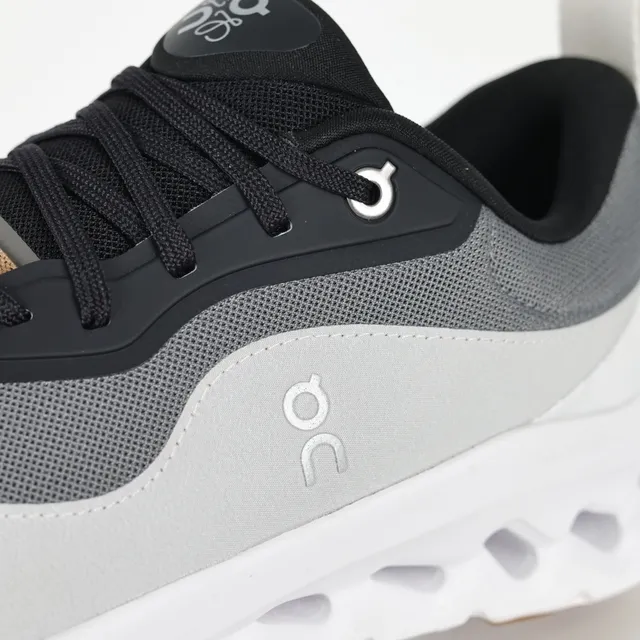 On Gray Black Sculpted Pod-Based Midsole Mesh-Synthetic Hybrid Upper Lifestyle Sneakers 6