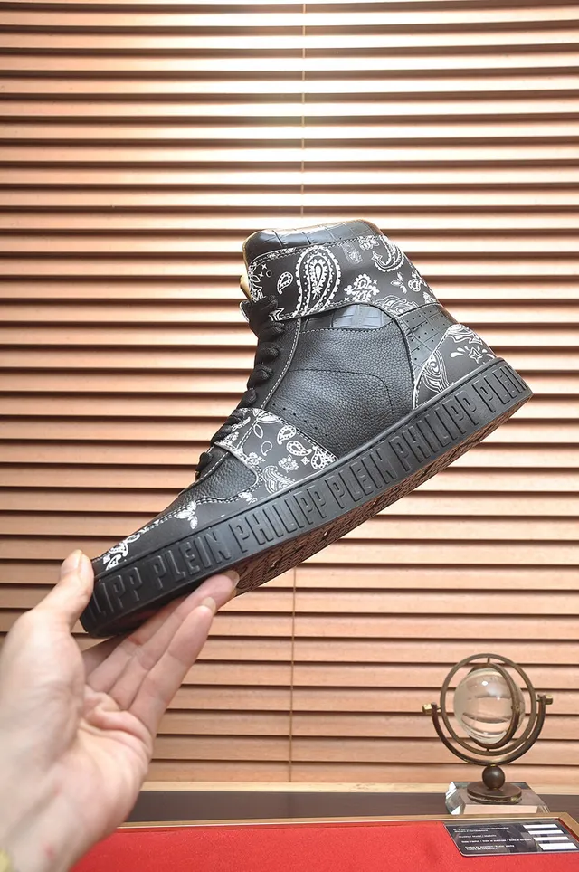 Philipp Plein Sneakers Lifestyle Hautes avec Impression de Crâne et Bandana Noires 5