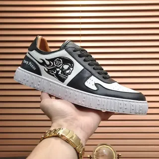 Philipp Plein Black White Skull-and-Flame Graphic Embossed Midsole Branding Lifestyle Sneakers