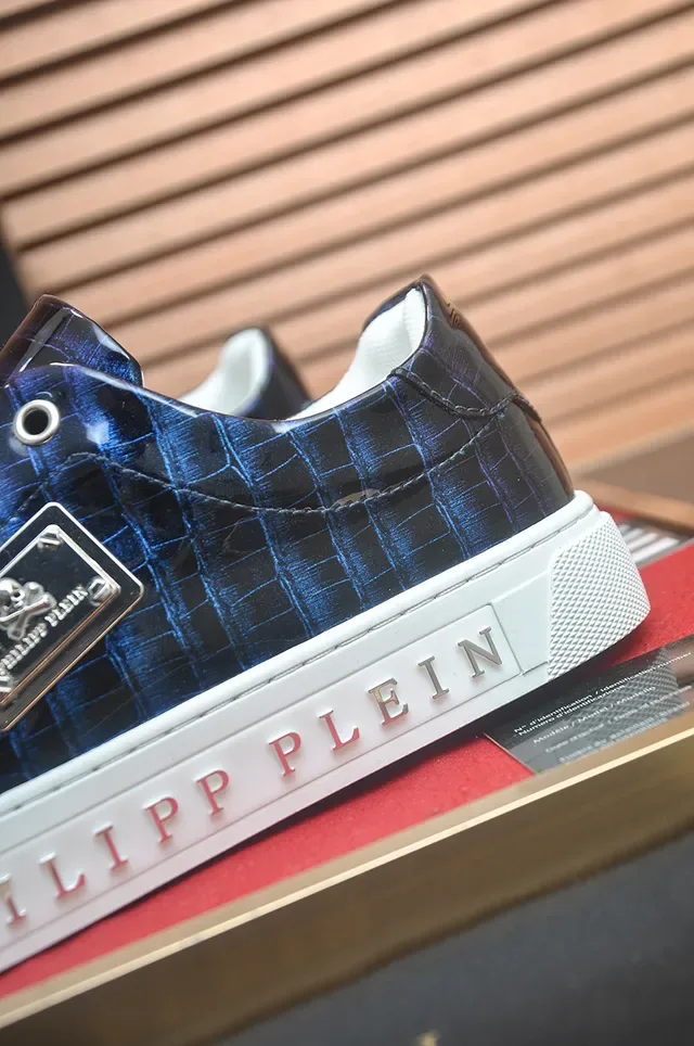 Philipp Plein Blue White Croc-Embossed Upper Iridescent Gradient Lifestyle Sneakers 2