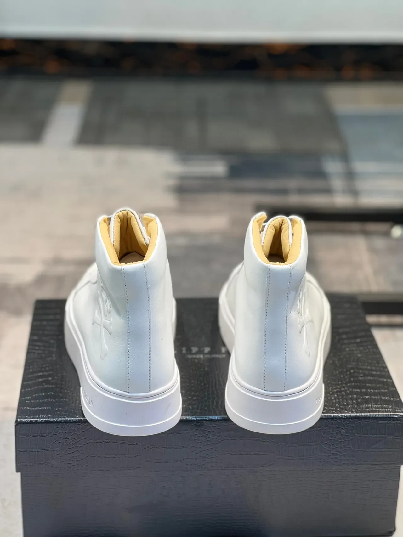 Philipp Plein High-Top White Yellow Leather Lifestyle Sneakers 3