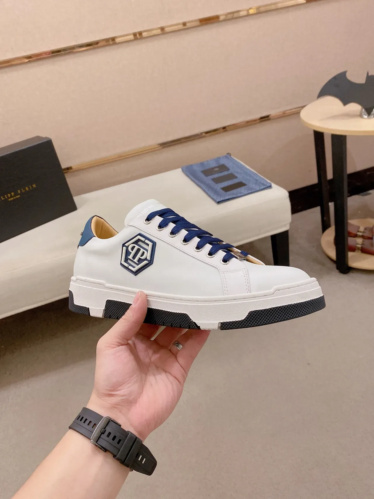 Philipp Plein White Navy Low-Top Leather Upper Lifestyle Sneakers 5