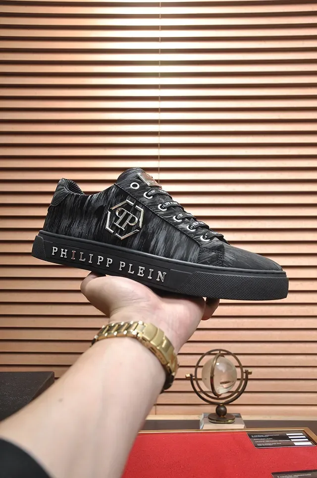 Philipp Plein Wood-Grain Textured Low-Top Lifestyle Sneakers 9