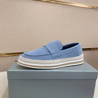 Prada Mocassin de Daim Bleu Beige Semelle Plateforme Enveloppée en Jute