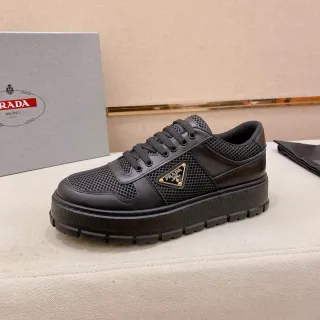 Prada Cloudbust Sneakers Plateforme Noir Malla et Cuir Style de Vie