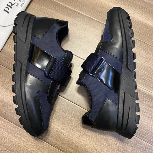 Prada Cloudbust Navy Army Green Chaussures sans lacets slip-on à double sangle lifestyle 3