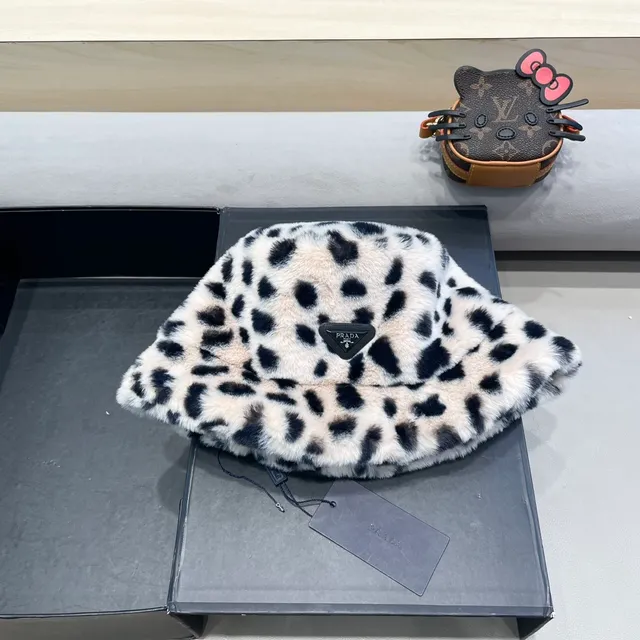 Prada Multicolor Beige Spotted Faux Fur Suede-Lined Interior Beanie 2