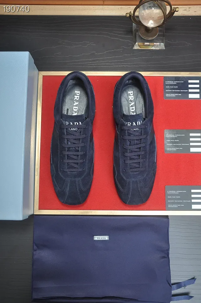 Prada Navy Suede and Leather Low-Top Lifestyle Sneakers 7