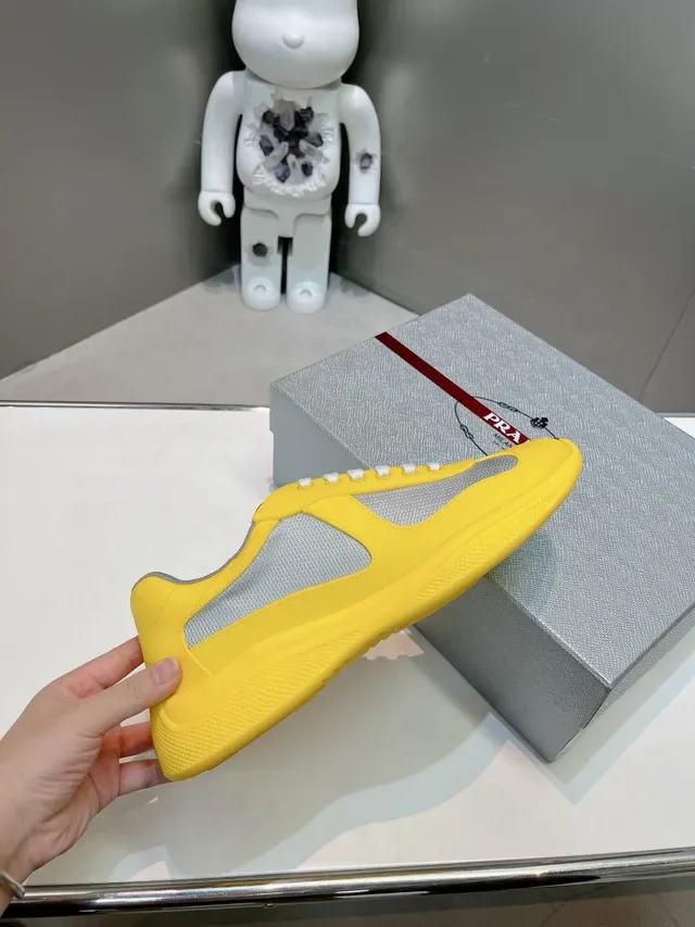 Prada Sneakers Lifestyle Jaune Gris Low-Top Color-Blocked 5