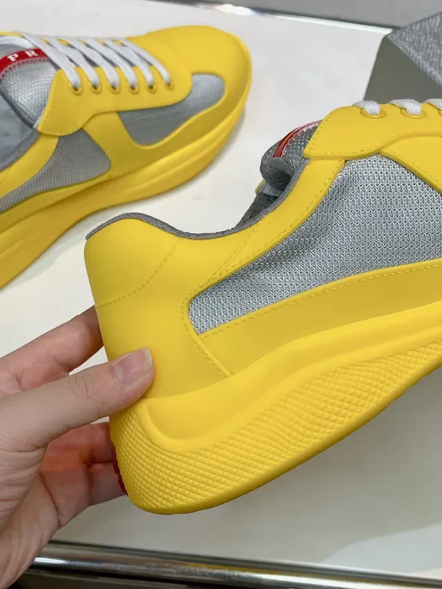 Prada Sneakers Lifestyle Jaune Gris Low-Top Color-Blocked 7