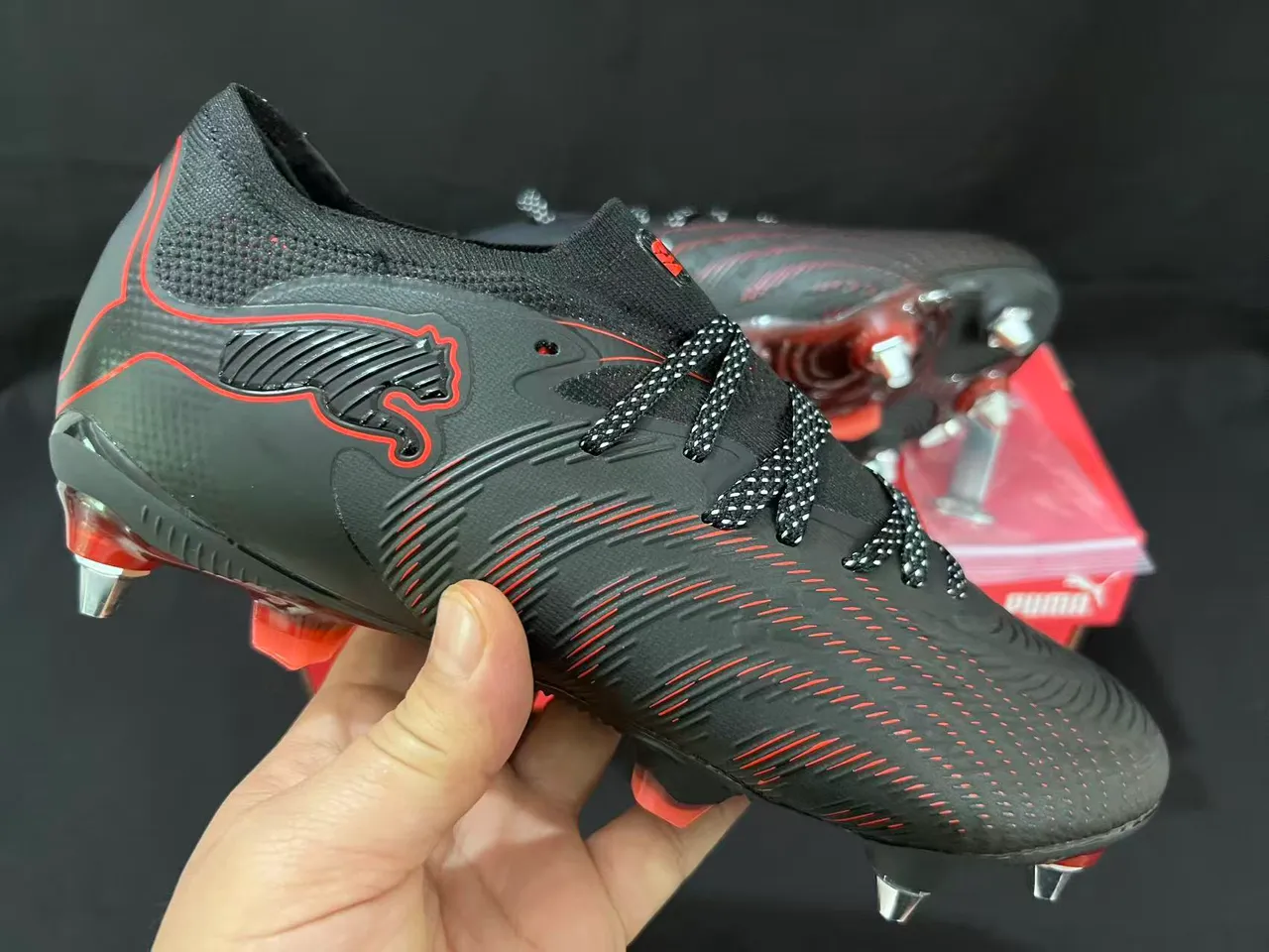 Puma Future Z Noir Rouge Terrain Firme Chaussures de Football 13