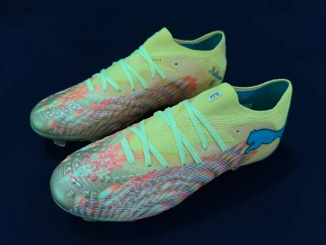 Puma Future Z Amarelo iridescent dourado chama Sapatos de futebol para campo firme 7