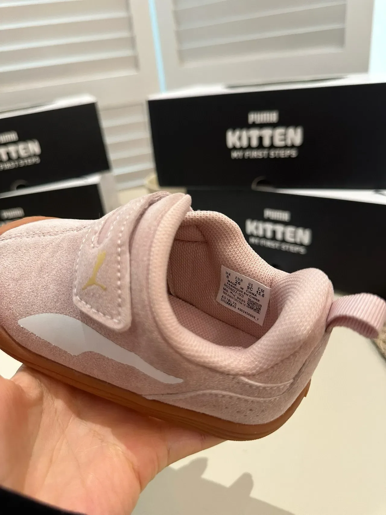 Puma Rose Beige Fermeture à Velcro Sangle Partie Supérieure Suede-Like Chaussures Lifestyle 10
