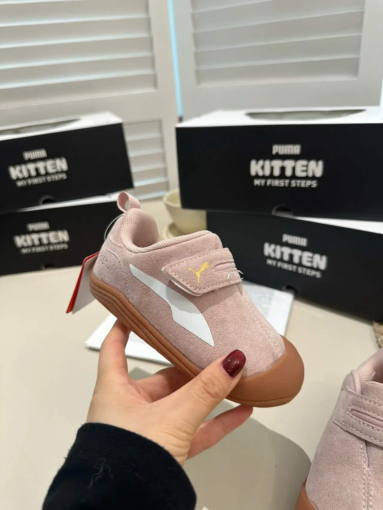 Puma Rose Beige Fermeture à Velcro Sangle Partie Supérieure Suede-Like Chaussures Lifestyle 16