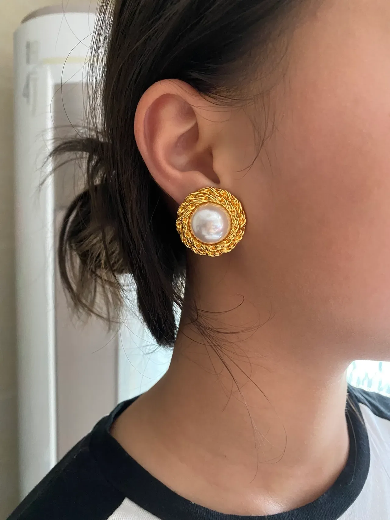 Saint Laurent Brincos Stud Ouro Trançados de Pérola 2