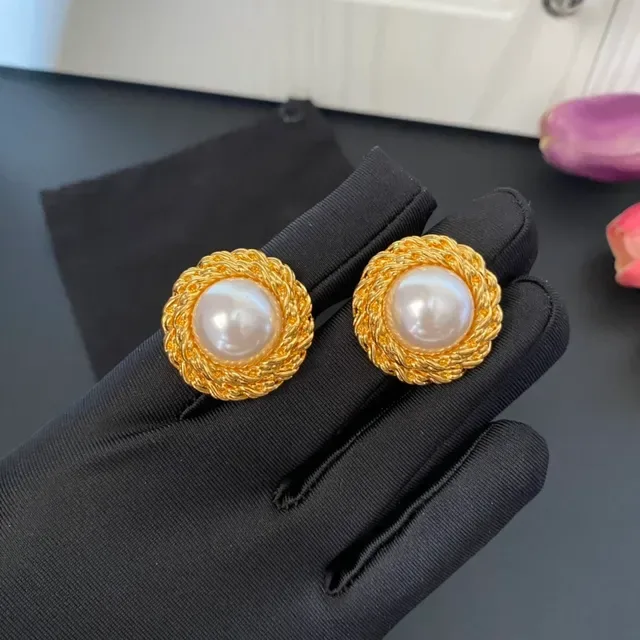 Saint Laurent Brincos Stud Ouro Trançados de Pérola 6