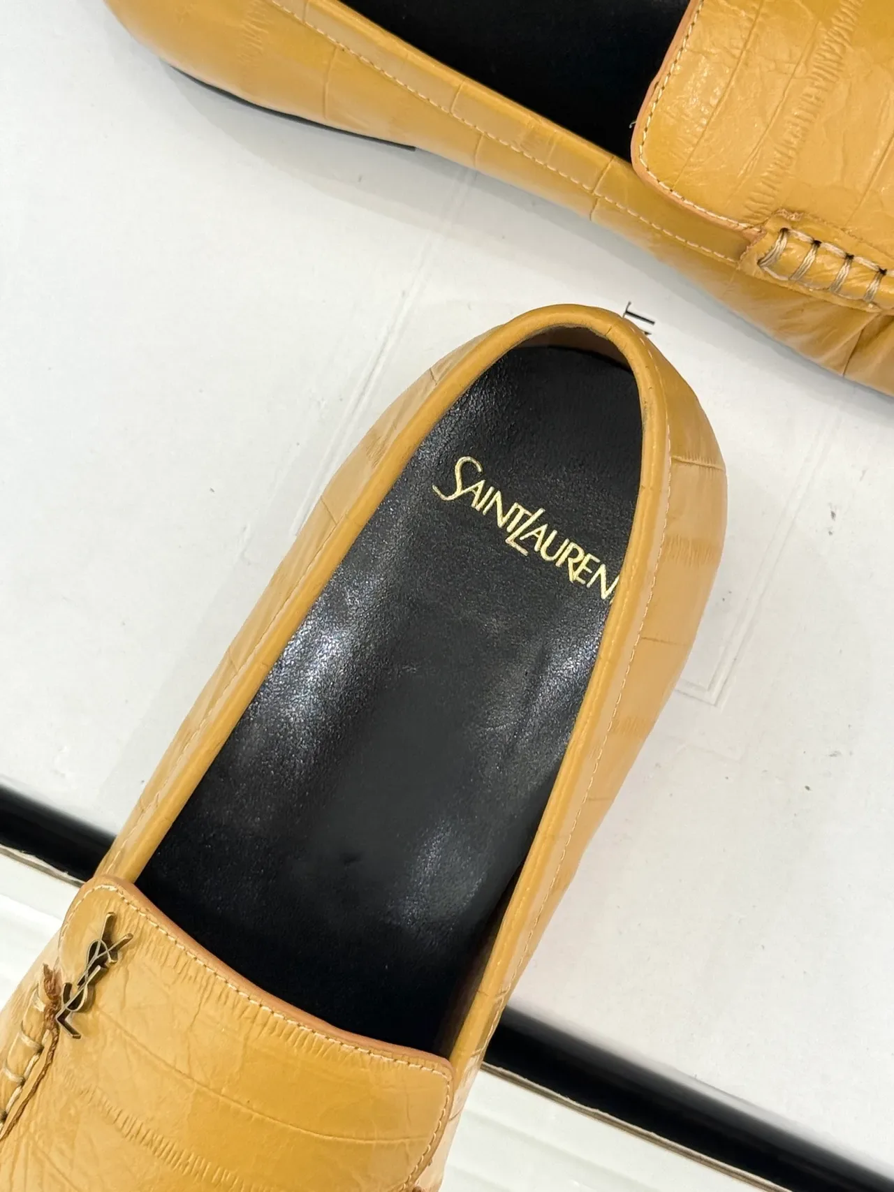 Saint Laurent Loulou Mocassins Cuir Jaune Moutarde Ruched 3