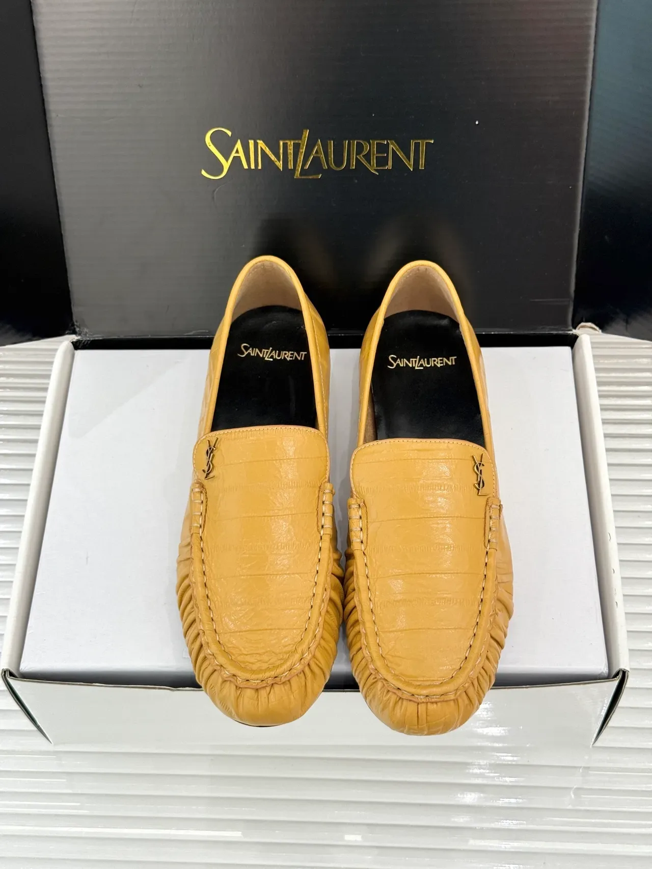 Saint Laurent Loulou Mocassins Cuir Jaune Moutarde Ruched 5