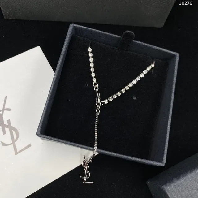 Saint Laurent Monogram Pavé Chain Collier argent cristal transparent YSL 2